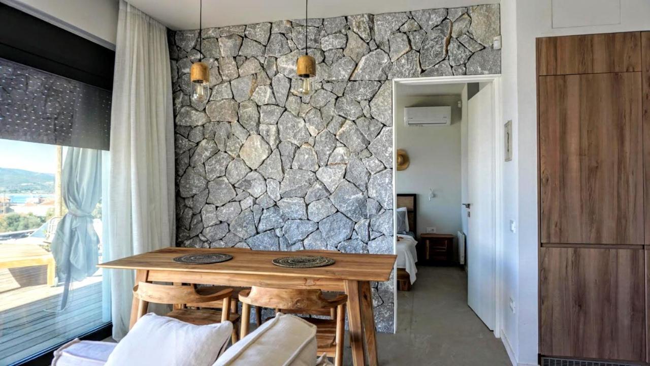 Villa Karma Paleros エクステリア 写真