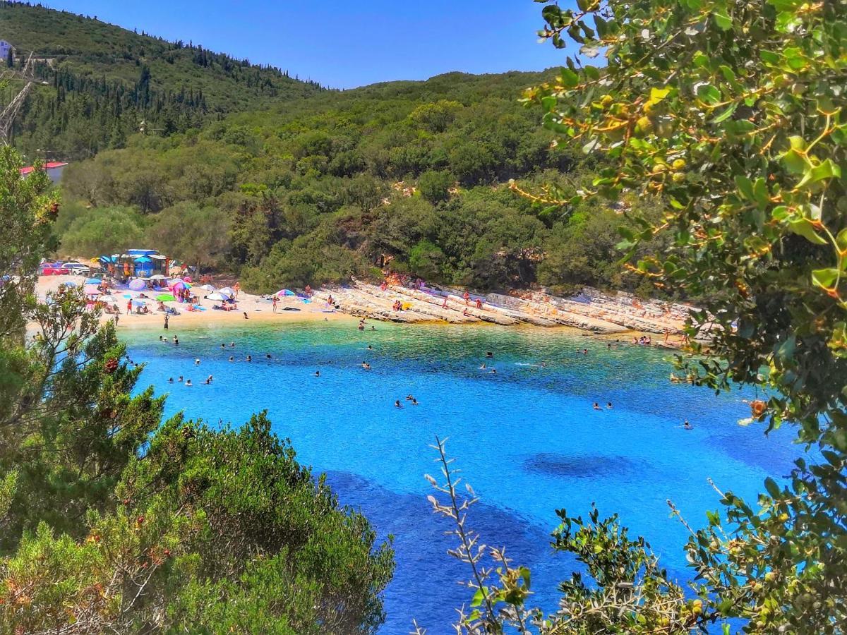 Villa Karma Paleros エクステリア 写真